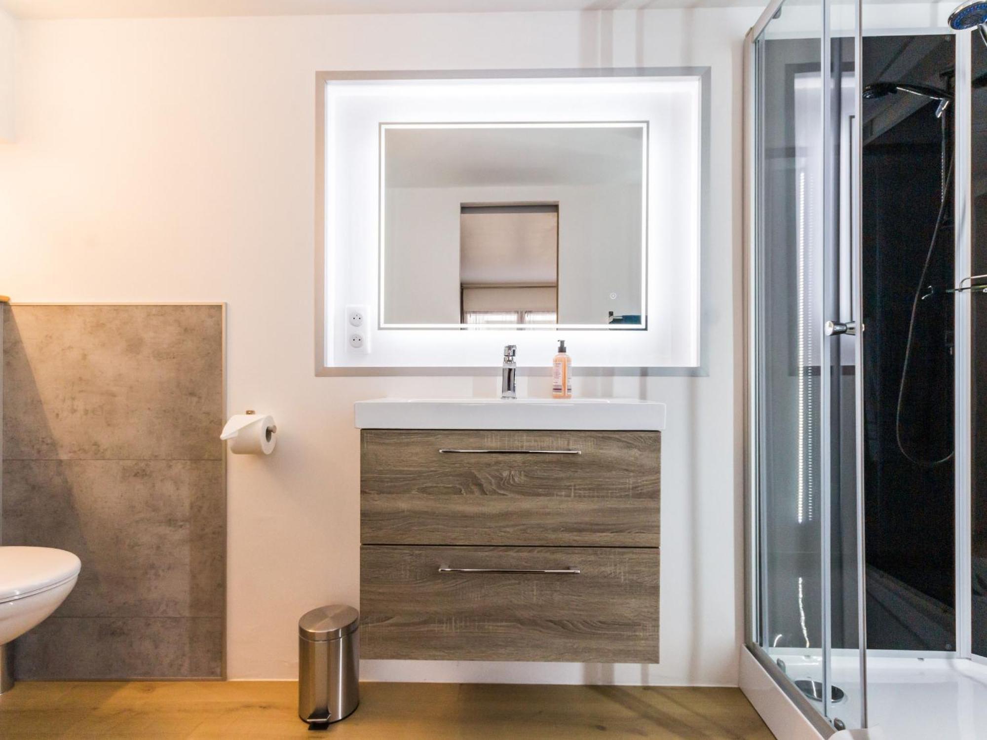 Maison De Ville A St Nazaire, Pres Du Front De Mer, Climatisee, 3 Chambres Avec Sdb Privatives, Wifi - Fr-1-306-1203 Saint-Nazaire  Ngoại thất bức ảnh